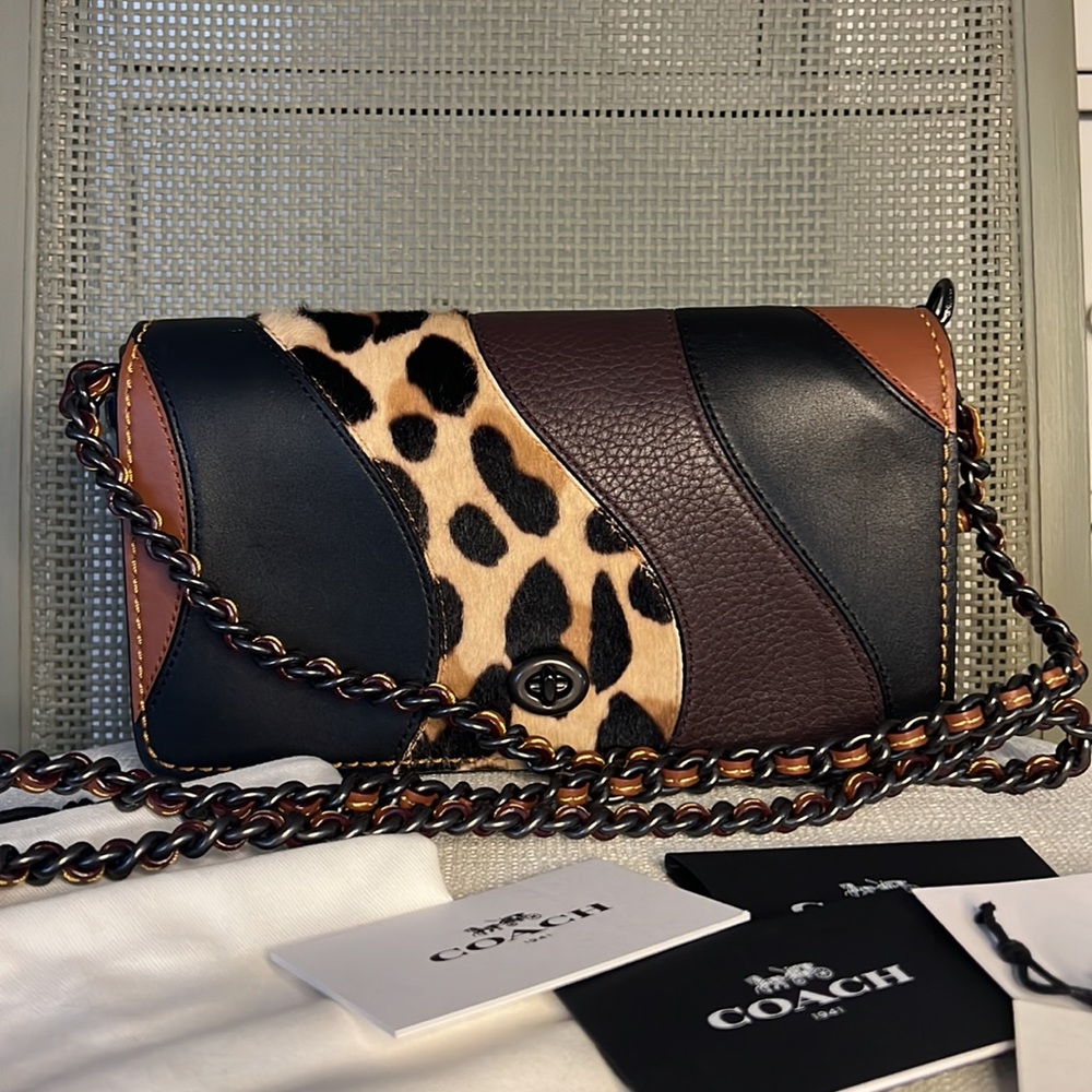 BNWT Coach 1941 Dinky Leopard Multi